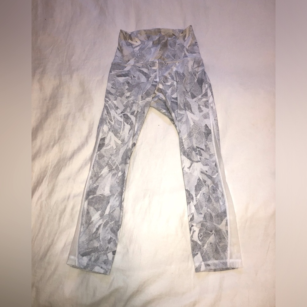 lululemon athletica Gray White Patterned Leggings MK